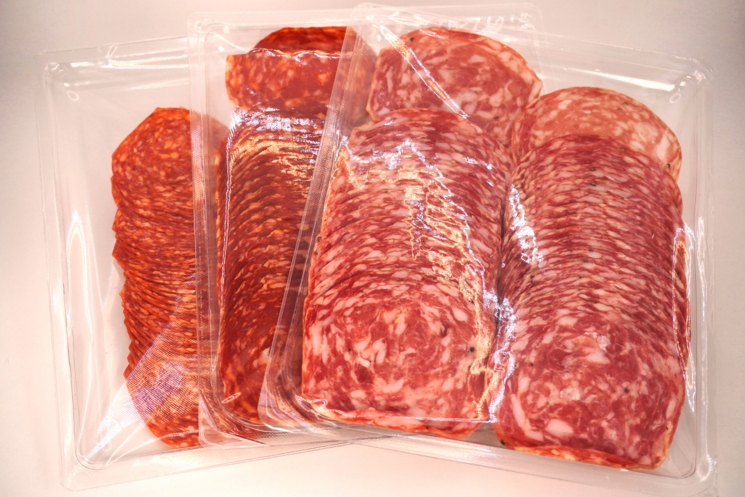 サラミ3種セット600ｇ(ｶﾞｽﾊﾟｯｸ)